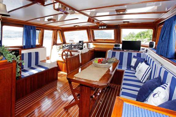 Image of Hera yacht #2