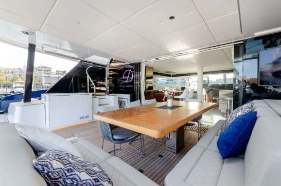 Image of DESSUS yacht #4