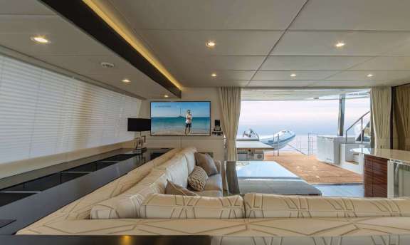 Image of DESSUS yacht #5