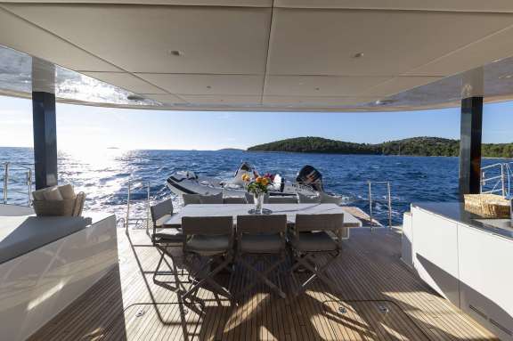 Image of Mr Si yacht #18