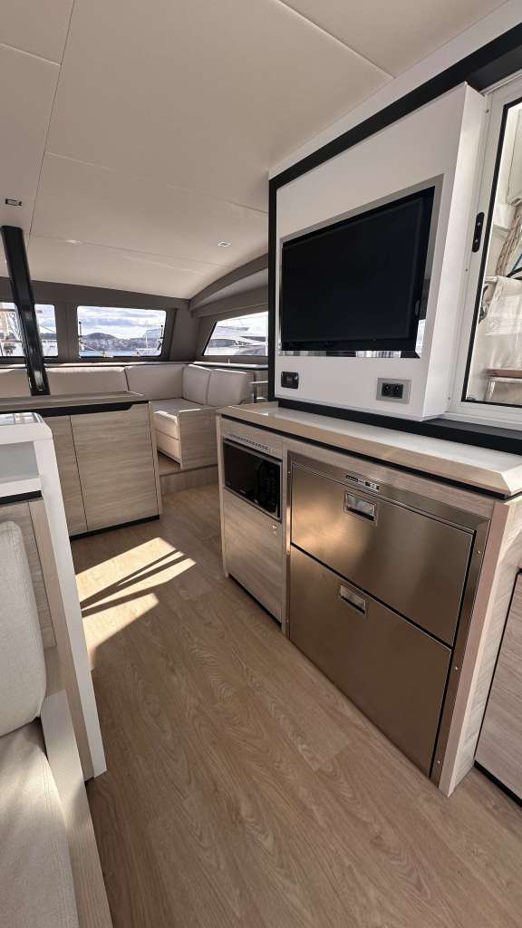 Image of JaRosa yacht #15