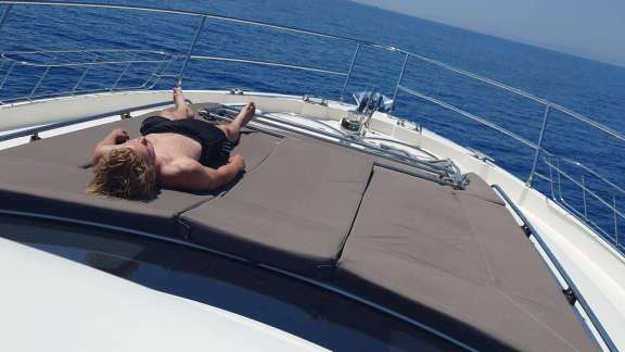 Image of Six Roses yacht #12