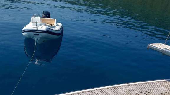 Image of Six Roses yacht #13