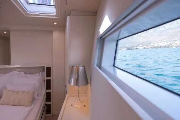 Image of BUBBLES (CNB 76) yacht #17