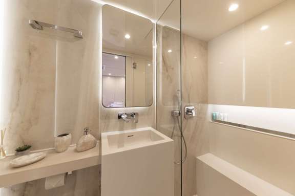 Image of Sinata yacht #19