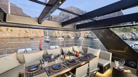 Image of DOUBLE HAPPINESS yacht #7
