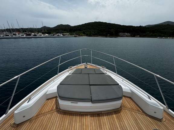 Image of MALUHIA yacht #2