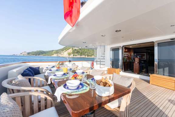 Image of SOPHIE BLUE yacht #8