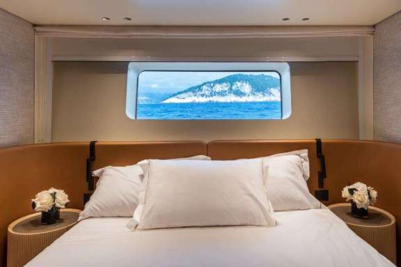 Image of Akira yacht #16