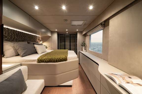 Image of AHALYA yacht #10