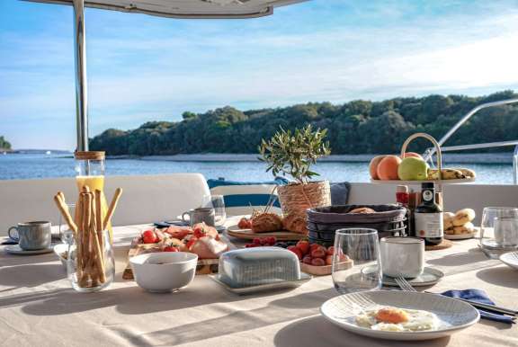 Image of SOLAIA yacht #16