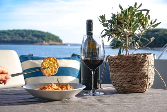 Image of SOLAIA yacht #17