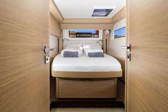 Image of CATWALK yacht #6