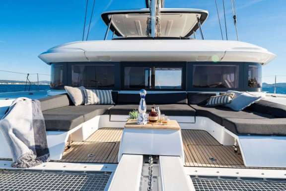 Image of BLACK CAVIAR yacht #17