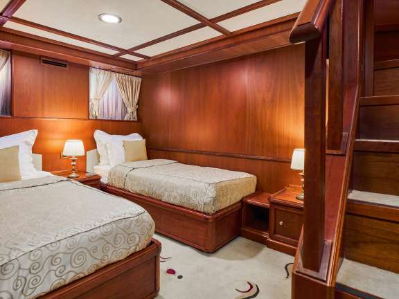 Image of Seagull II yacht #18