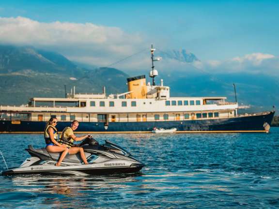 Image of Seagull II yacht #3