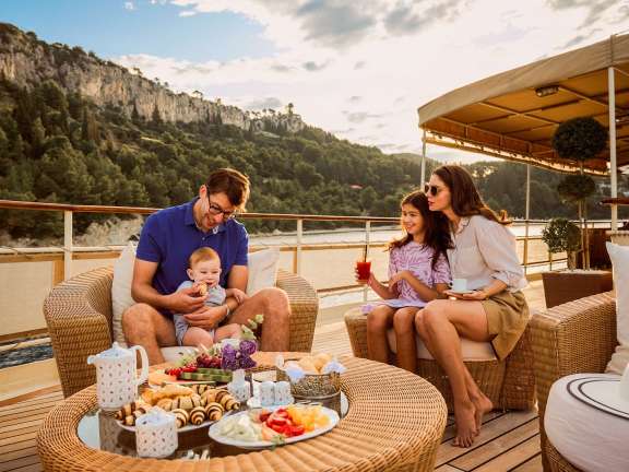 Image of Seagull II yacht #5