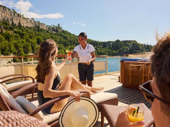 Image of Seagull II yacht #9