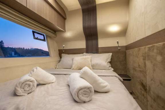 Image of PARADISE yacht #18