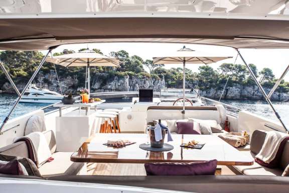 Image of SOLAL yacht #5