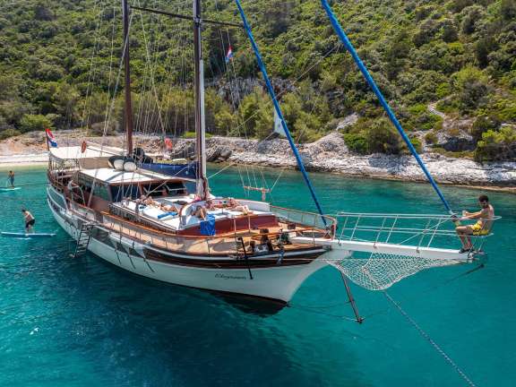 Image of Eleganza yacht #2