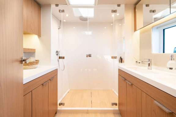 Image of Farben yacht #9