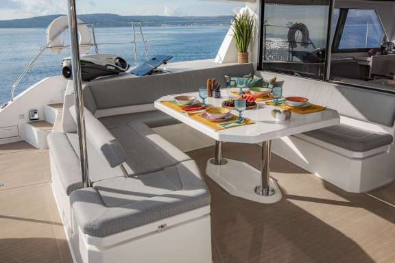 Image of Sisters yacht #10