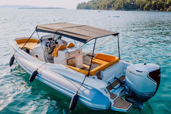 Image of By My Side yacht #19