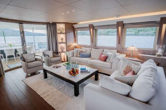 Image of DREAM yacht #12