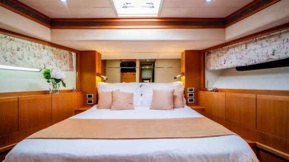 Image of ORLANDO L yacht #18