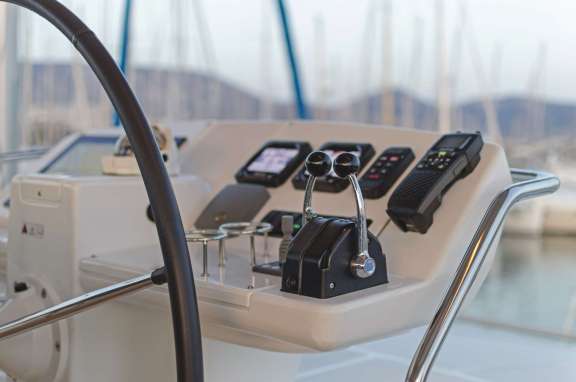 Image of Cool Breeze yacht #18