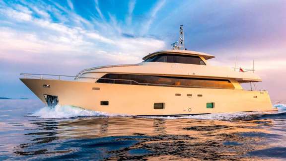 Image of GRACE yacht #6