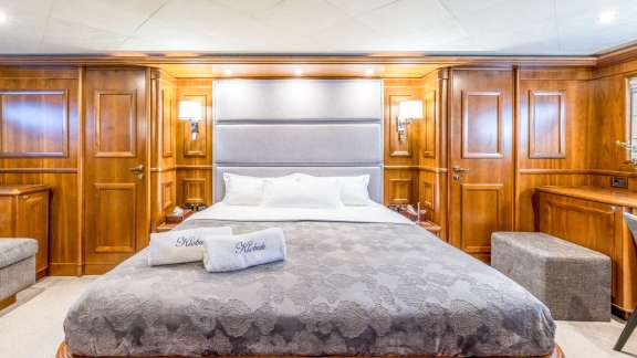 Image of KLOBUK yacht #16