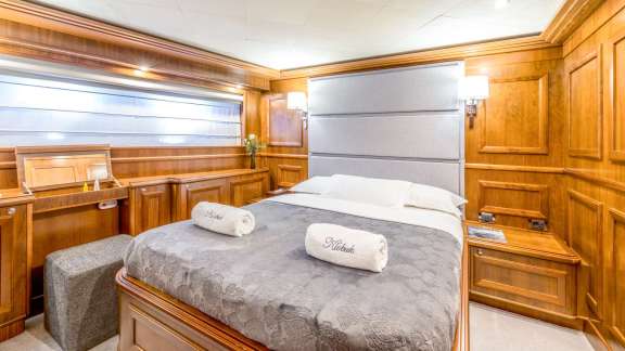 Image of KLOBUK yacht #17