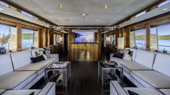 Image of ARAGO yacht #11