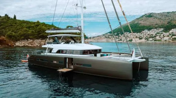 LA GATTA