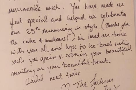 Review img # 12 of the yacht Phoenix Bronze