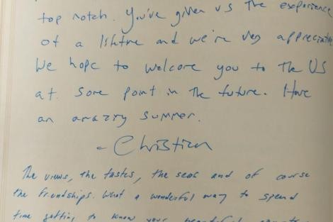 Review img # 17 of the yacht Phoenix Bronze