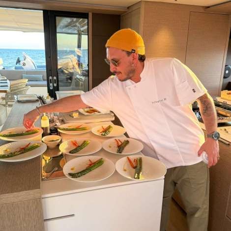 Food onboard Triwing Endor – Winter # 1