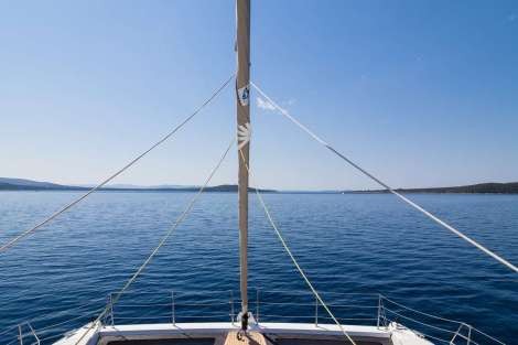 Review img # 8 of the yacht VULPINO